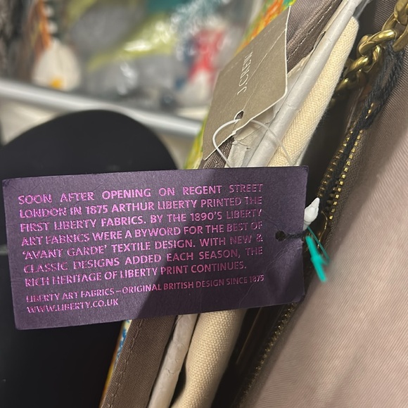 Clutch bag/ crossbody with dust bag - Picture 7 of 8